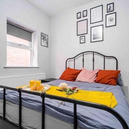 Modern Flat In Moseley With Free Parking Apartment Birmingham Exterior photo