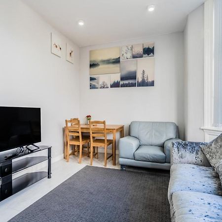 Modern Flat In Moseley With Free Parking Apartment Birmingham Exterior photo